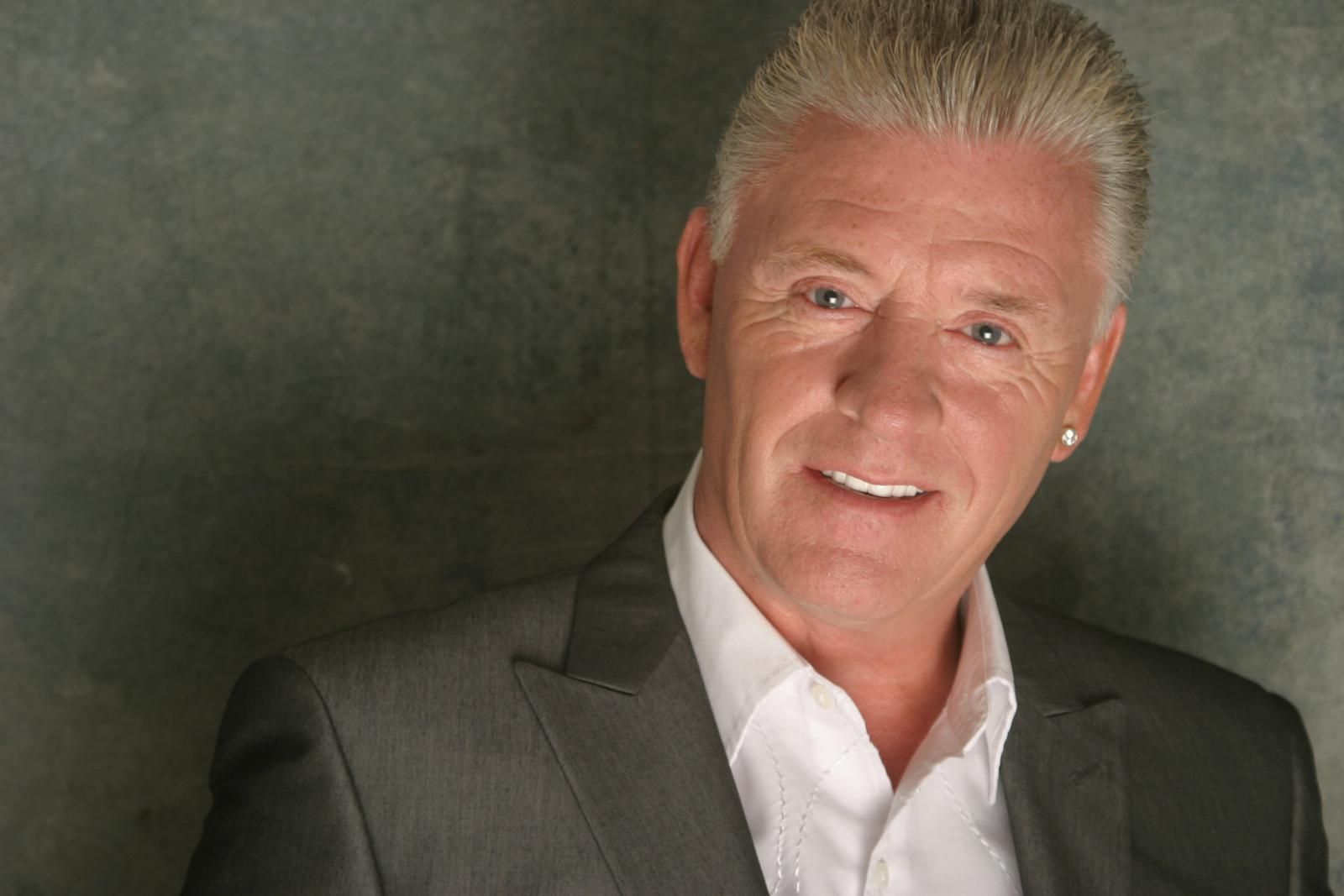 Derek Acorah